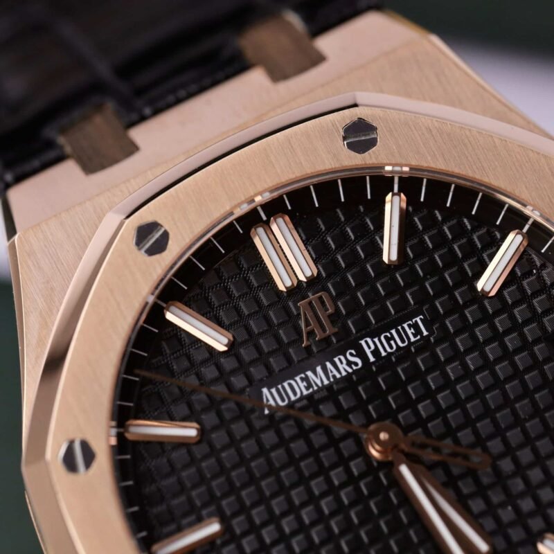 Audemars-Piguet-Royal-Oak-15500OR-Black-Dial-18K-Gold-Wrapped-5-800×800-1.jpg