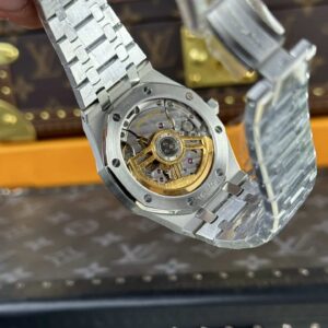 Audemars-Piguet-Royal-Oak-15500ST-Black-Dial-7-300×300-1.jpg