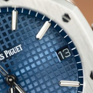 Audemars-Piguet-Royal-Oak-15500ST-Blue-Dial-6-300×300-1.jpg