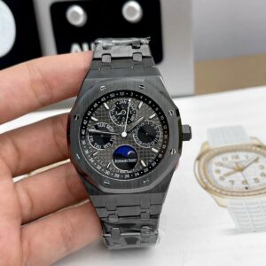 Audemars-Piguet-Royal-Oak-26579CE-Grey-Dial-300×300-1.jpg