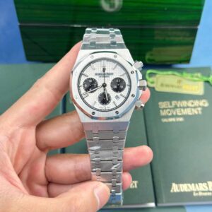 Audemars-Piguet-Royal-Oak-Chronograph-White-Dial-300×300-1.jpg