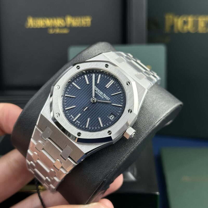 Audemars-Piguet-Royal-Oak-Jumbo-Extra-thin-16202ST-Blue-Dial-3-800×800-1.jpg