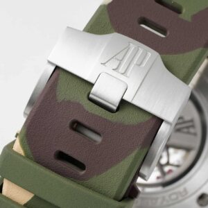 Audemars-Piguet-Royal-Oak-Offshore-26400SO-Beige-Dial-Green-Ceramic-Bezel-6-300×300-1.jpg