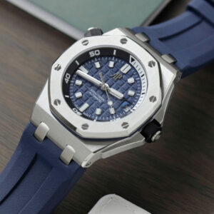 Audemars-Piguet-Royal-Oak-Offshore-Diver-15720ST-Blue-Dial-Rubber-3-300×300-1.jpg