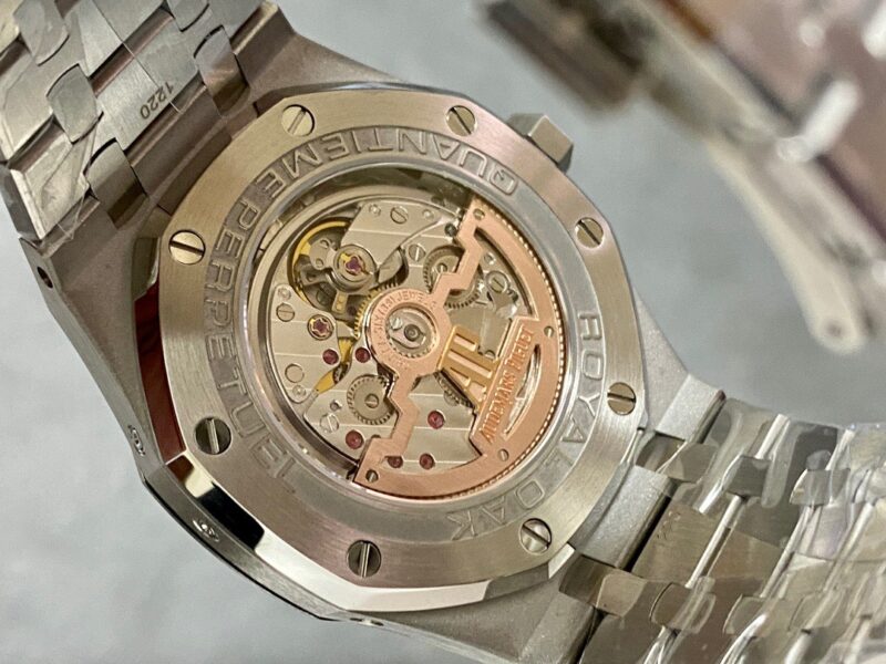Audemars-Piguet-Royal-Oak-Perpetual-Calendar-26574ST-Grey-Dial-7-800×600-1.jpg